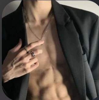 Grey - straight ves Avatar
