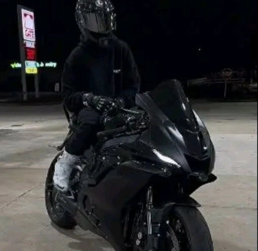 Liam (biker boy) Avatar