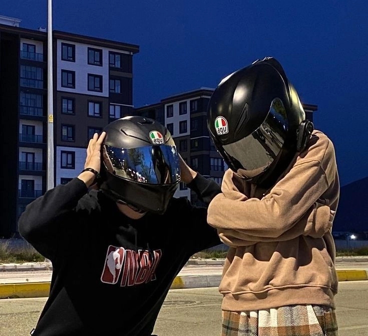 Biker friendgroup Avatar